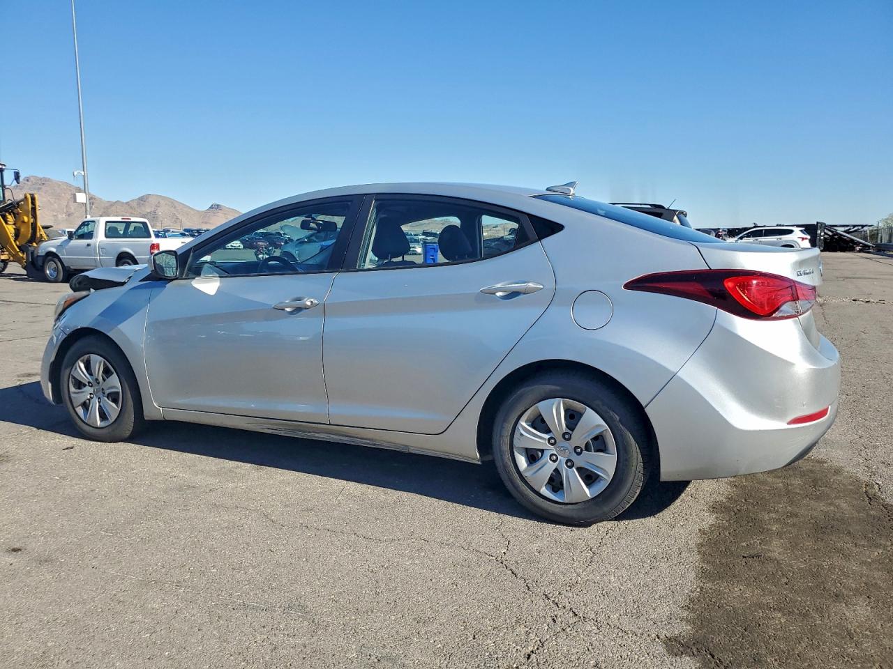 Hyundai ELANTRA Se Image 11