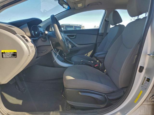 Hyundai ELANTRA Se Image 9