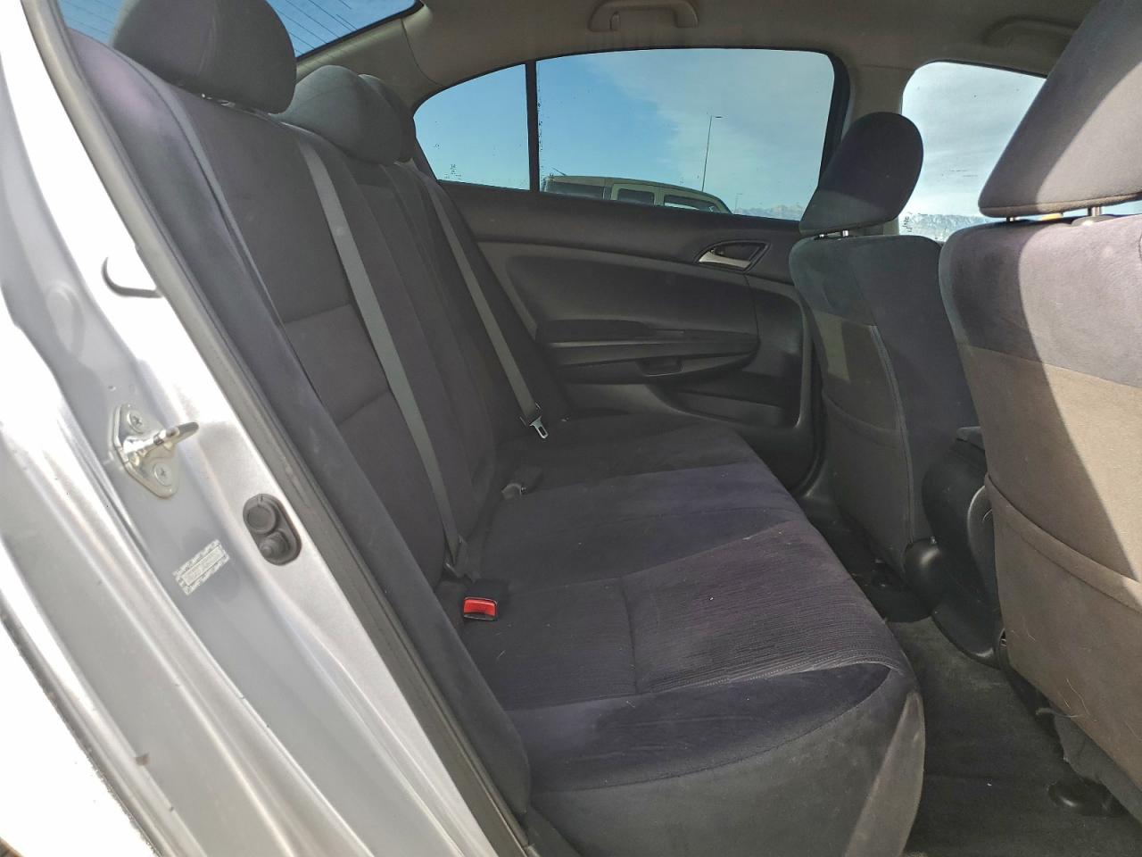 Honda Accord Lx Image 9