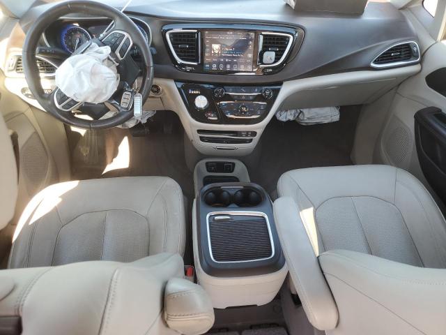 Chrysler Pacifica Touring L Plus Image 11