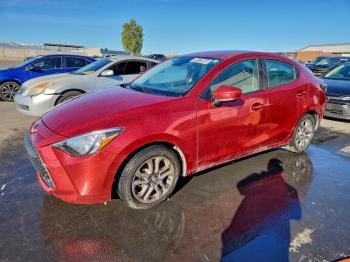  Salvage Toyota Yaris