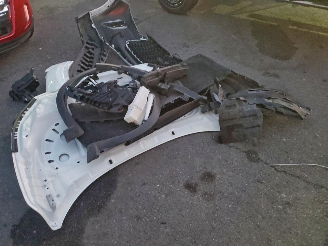 INFINITI Qx Autograph Image 10