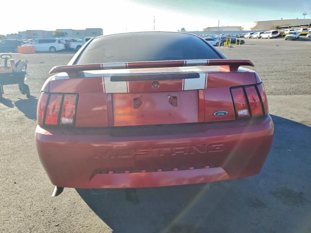 Ford Mustang Image 4
