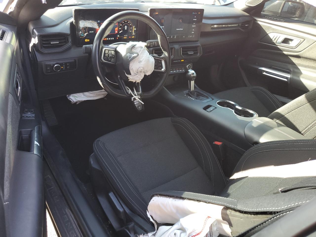 Ford Mustang Gt Image 5