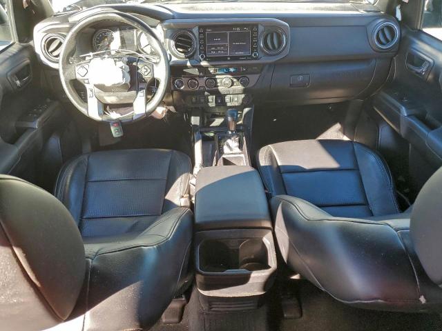 Toyota Tacoma Double Cab Image 11