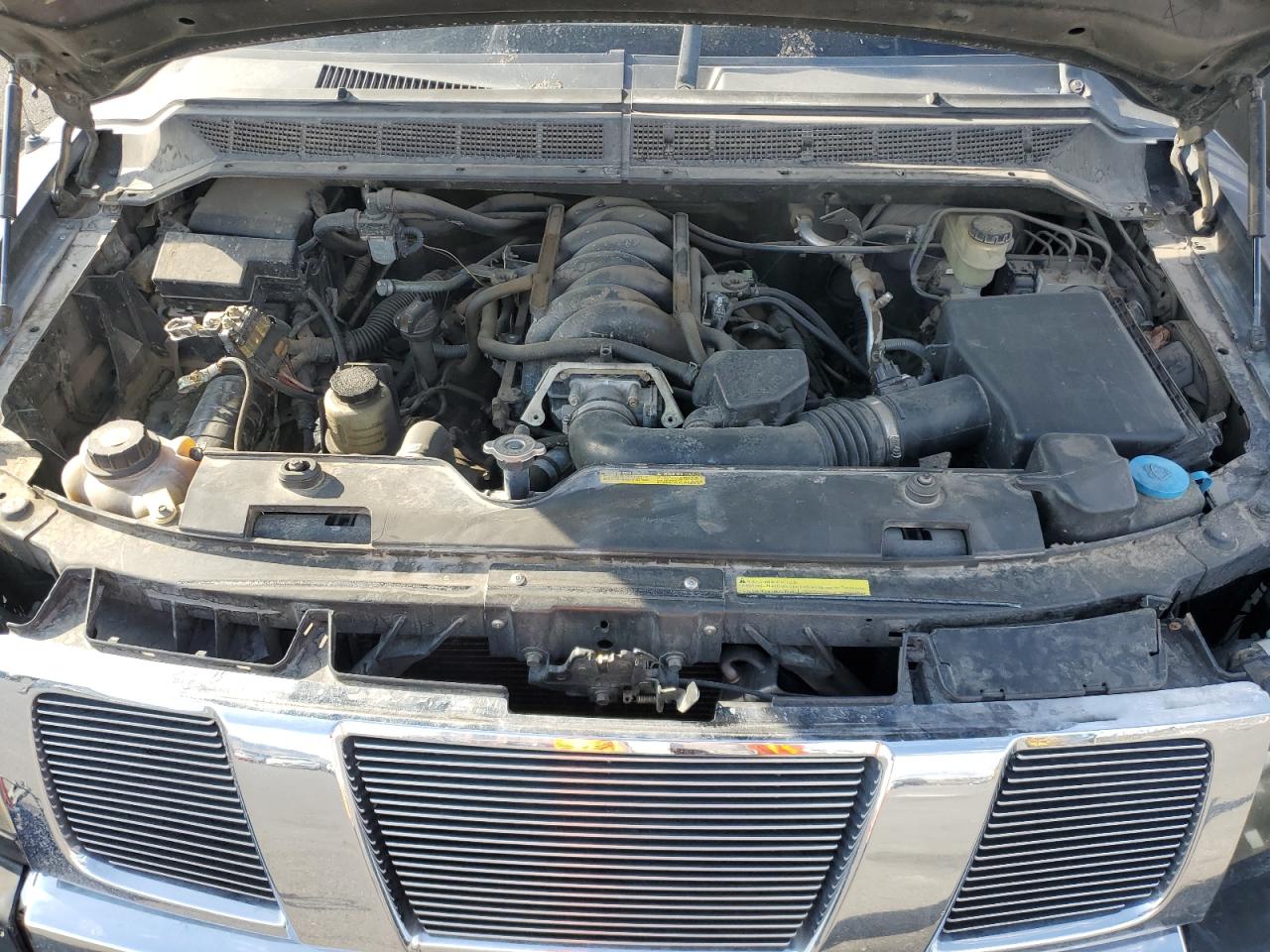 Nissan Titan Xe Image 3