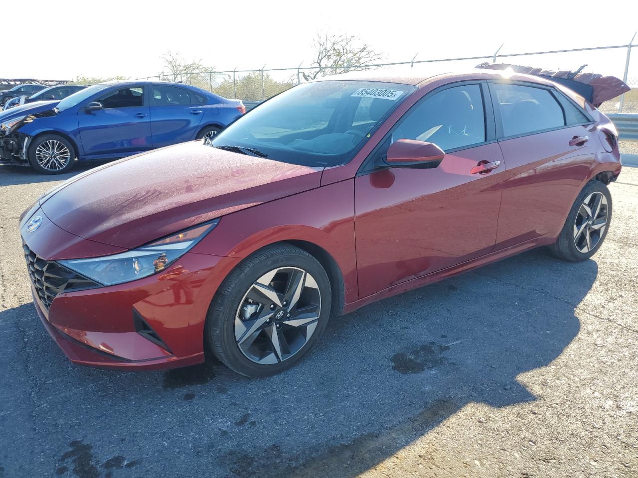 Hyundai ELANTRA Sel Image 1