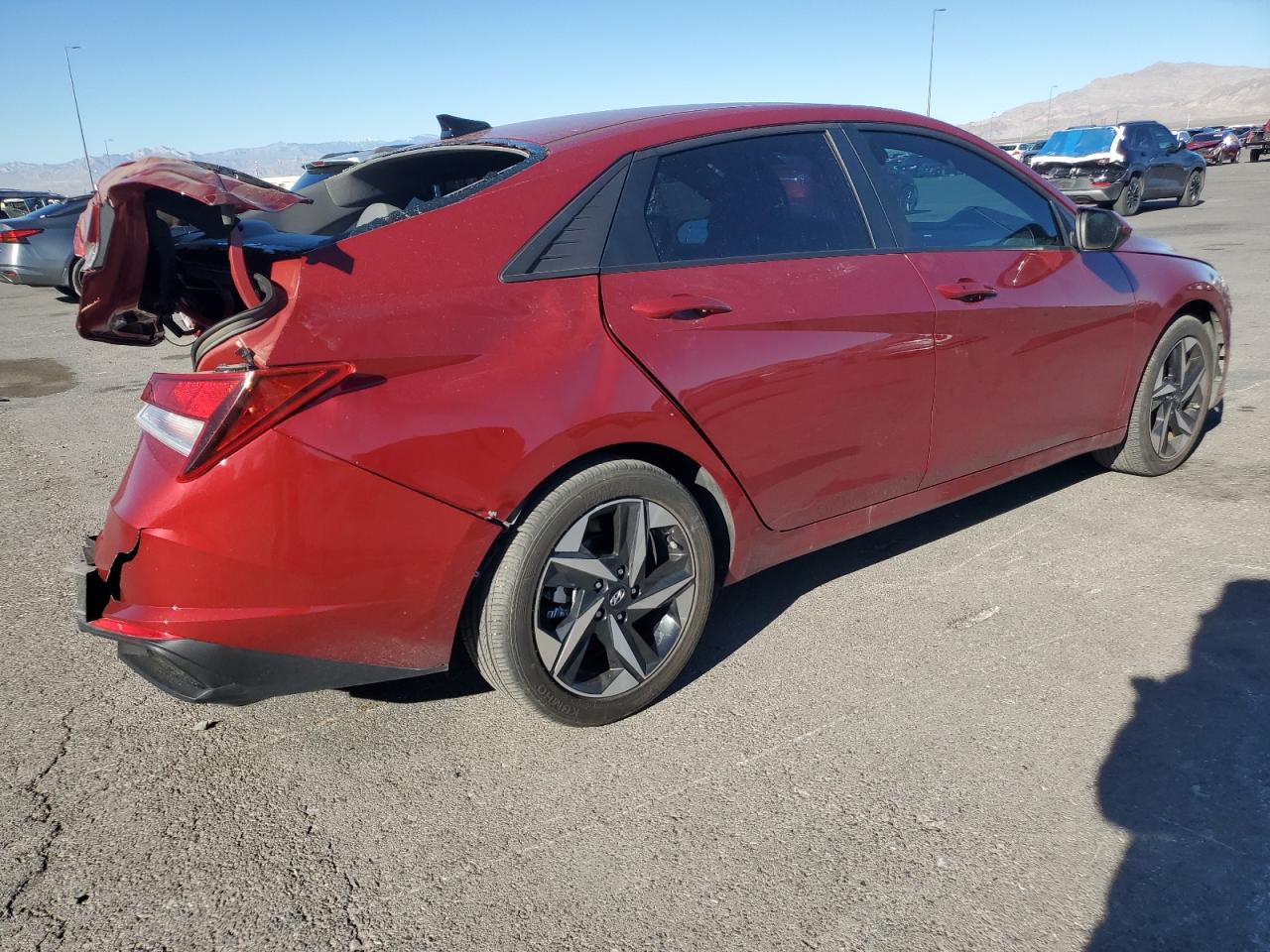 Hyundai ELANTRA Sel Image 11