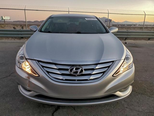 Hyundai SONATA Gls Image 6