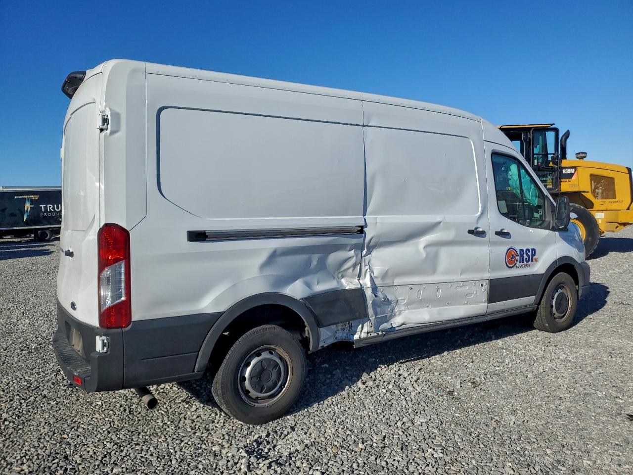 Ford Transit T-250 Image 4