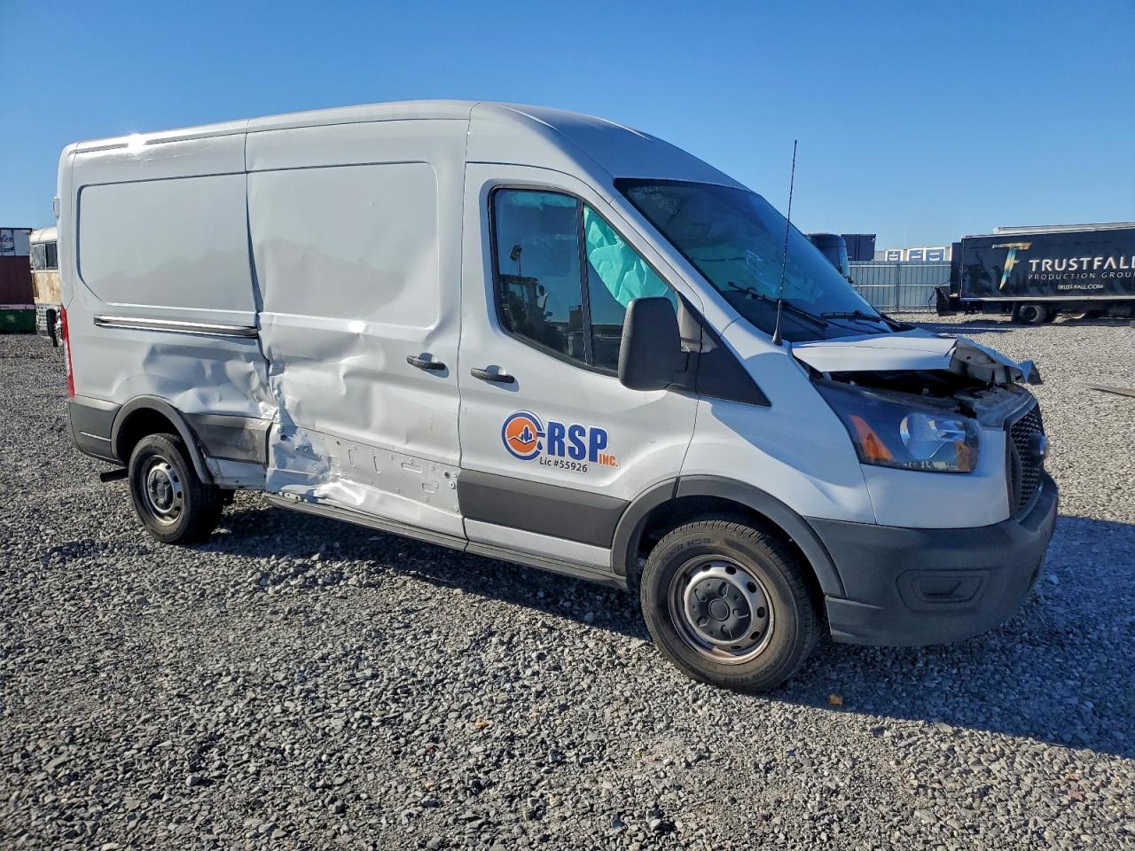 Ford Transit T-250 Image 13