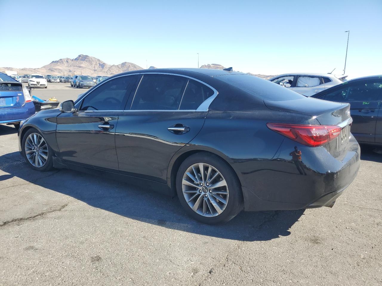 INFINITI Q50 Luxe Image 6