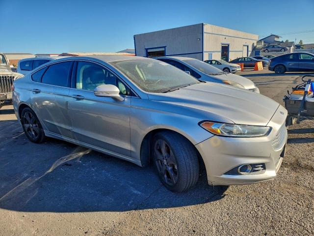 Ford Fusion Se Image 3