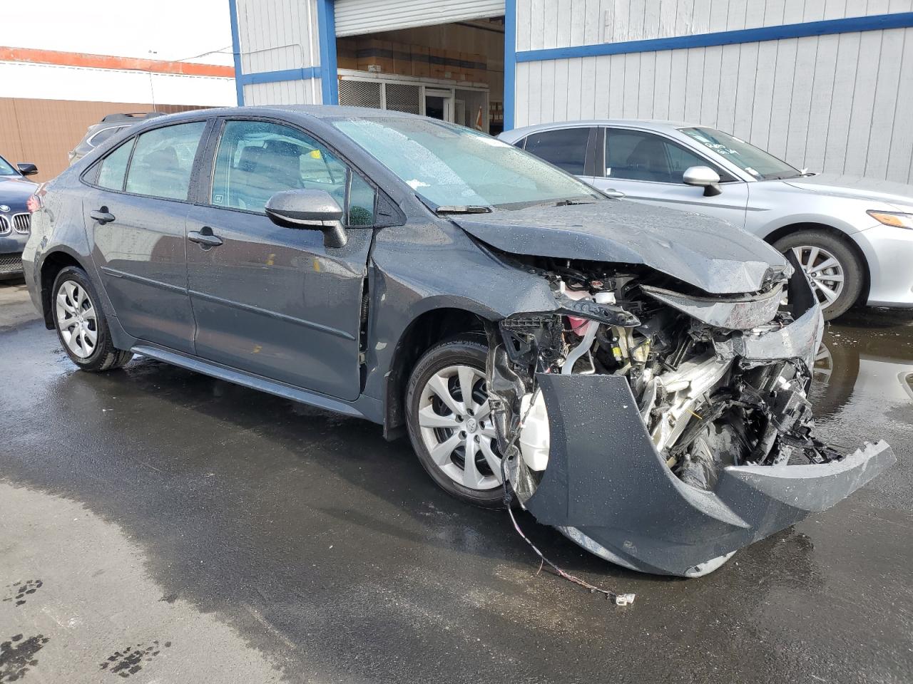 Toyota Corolla Le Image 12