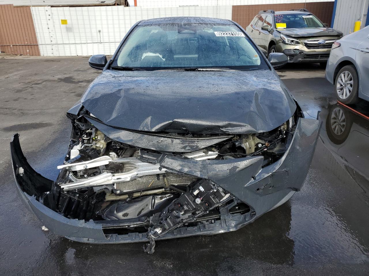 Toyota Corolla Le Image 6