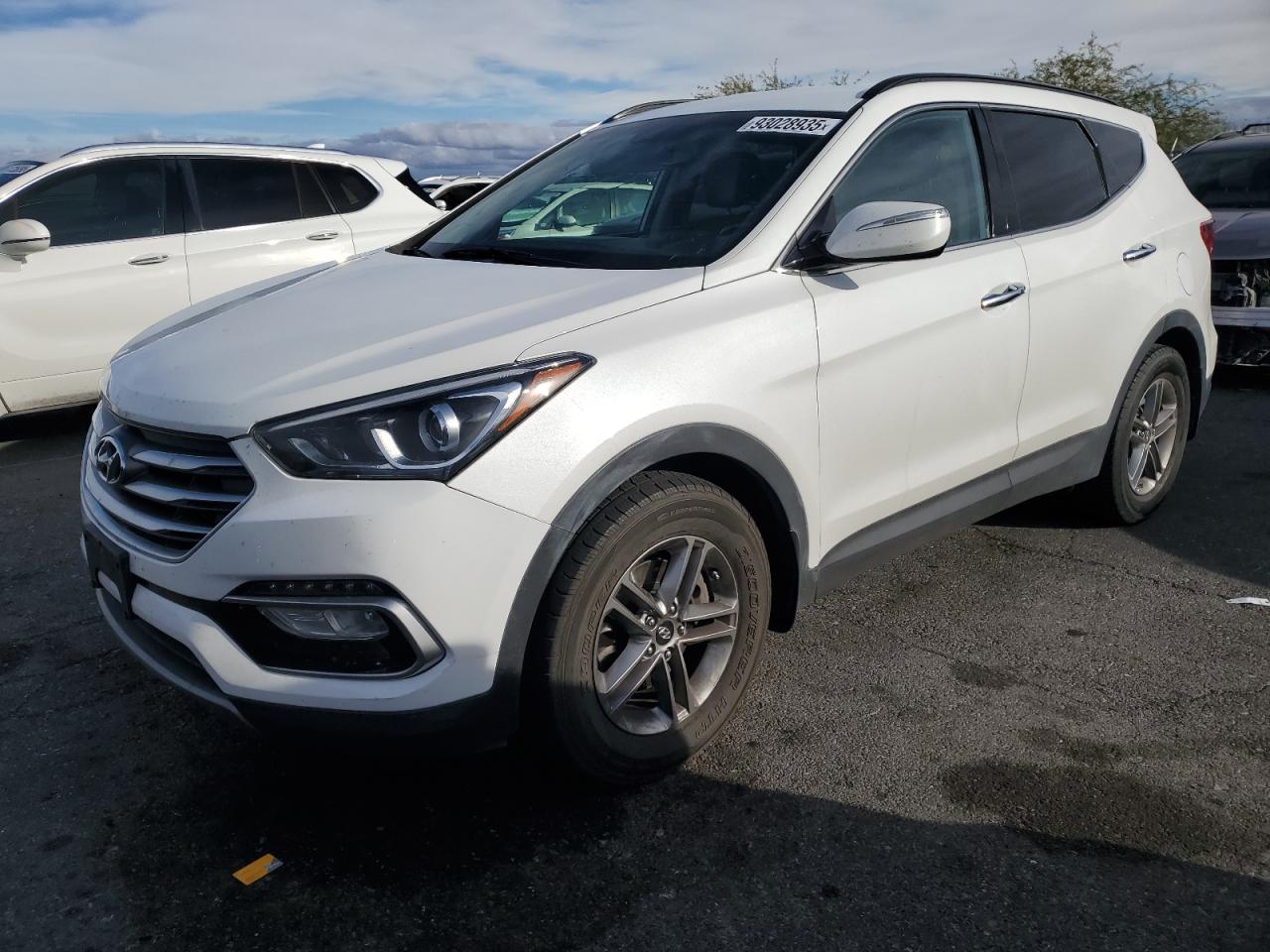 Hyundai SANTA FE Image 1