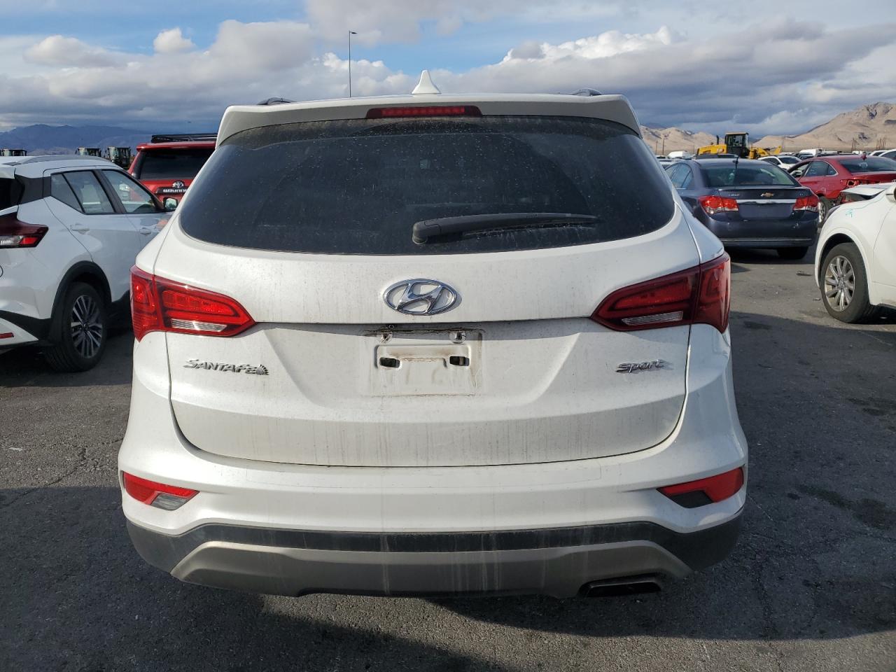 Hyundai SANTA FE Image 9
