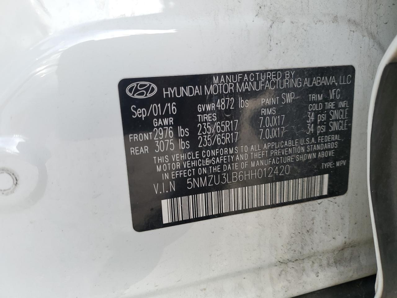 Hyundai SANTA FE Image 5