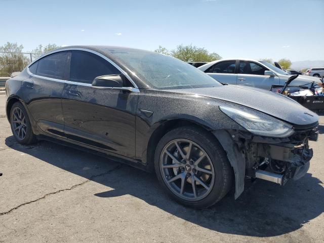 Tesla Model 3 Image 5