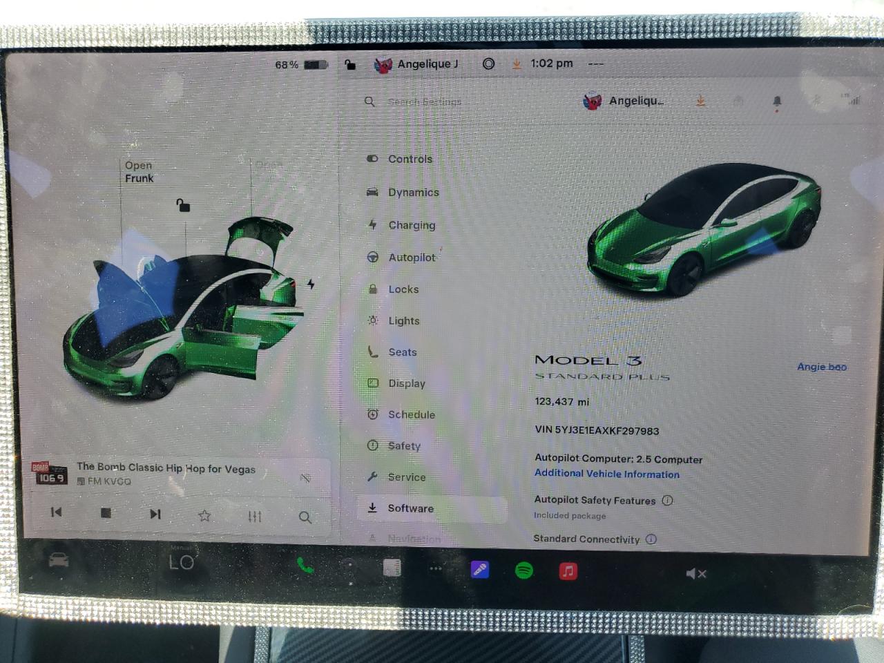 Tesla Model 3 Image 3