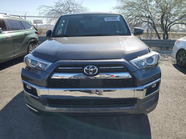 Toyota 4Runner Limited Image 11