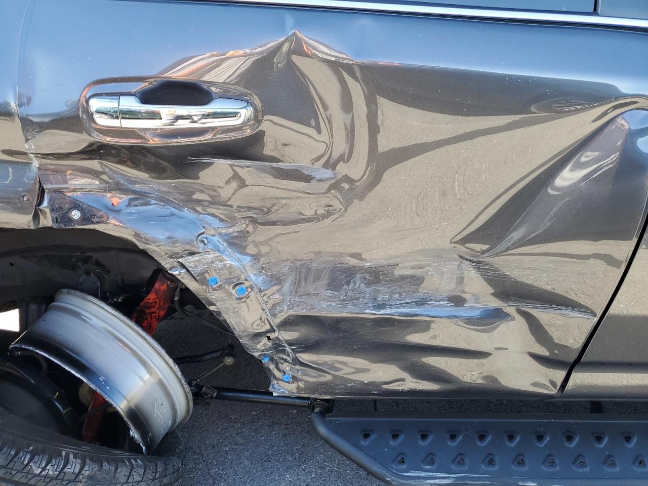 Toyota 4Runner Limited Image 10