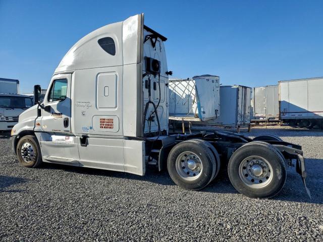 Freightliner Cascadia 1 Image 2