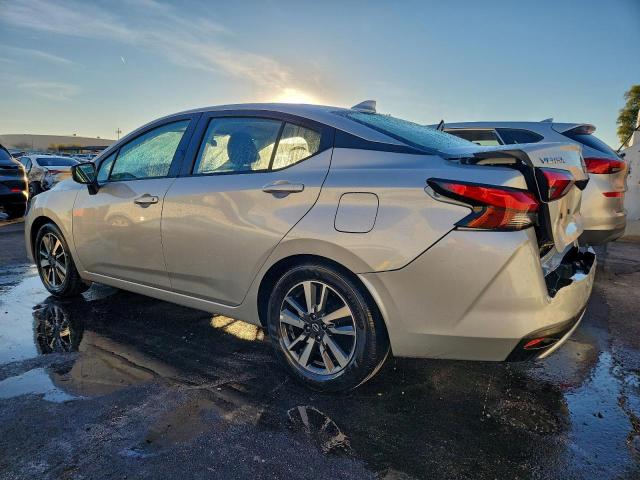 Nissan Versa Sv Image 10