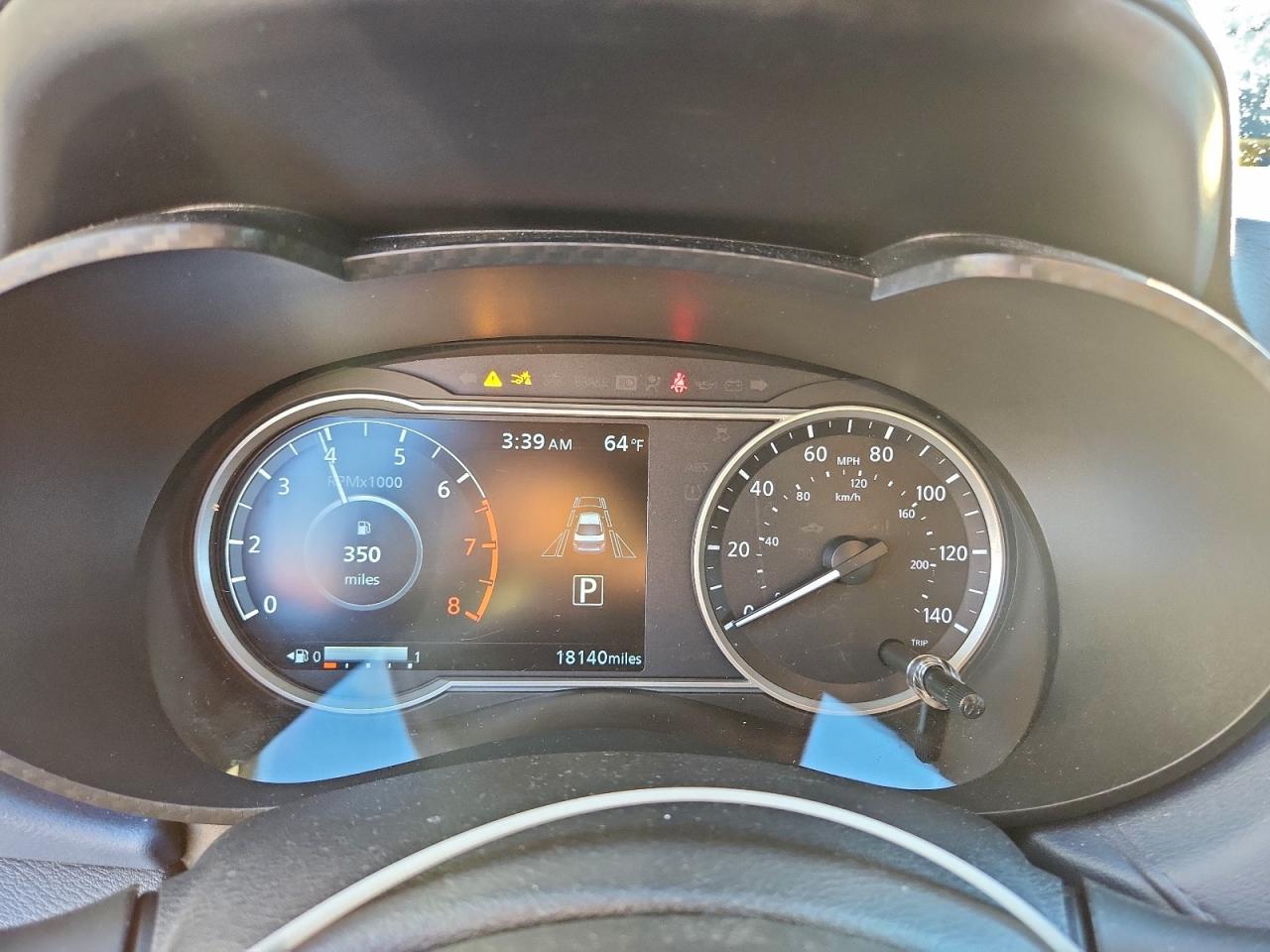 Nissan Versa Sv Image 12