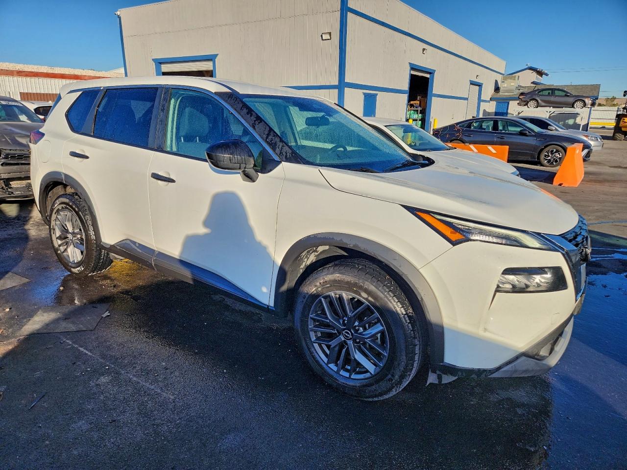 Nissan Rogue S Image 5