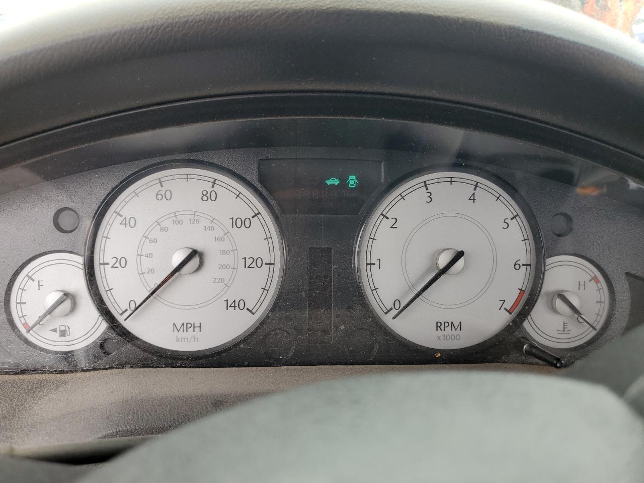 Chrysler 300 Image 2