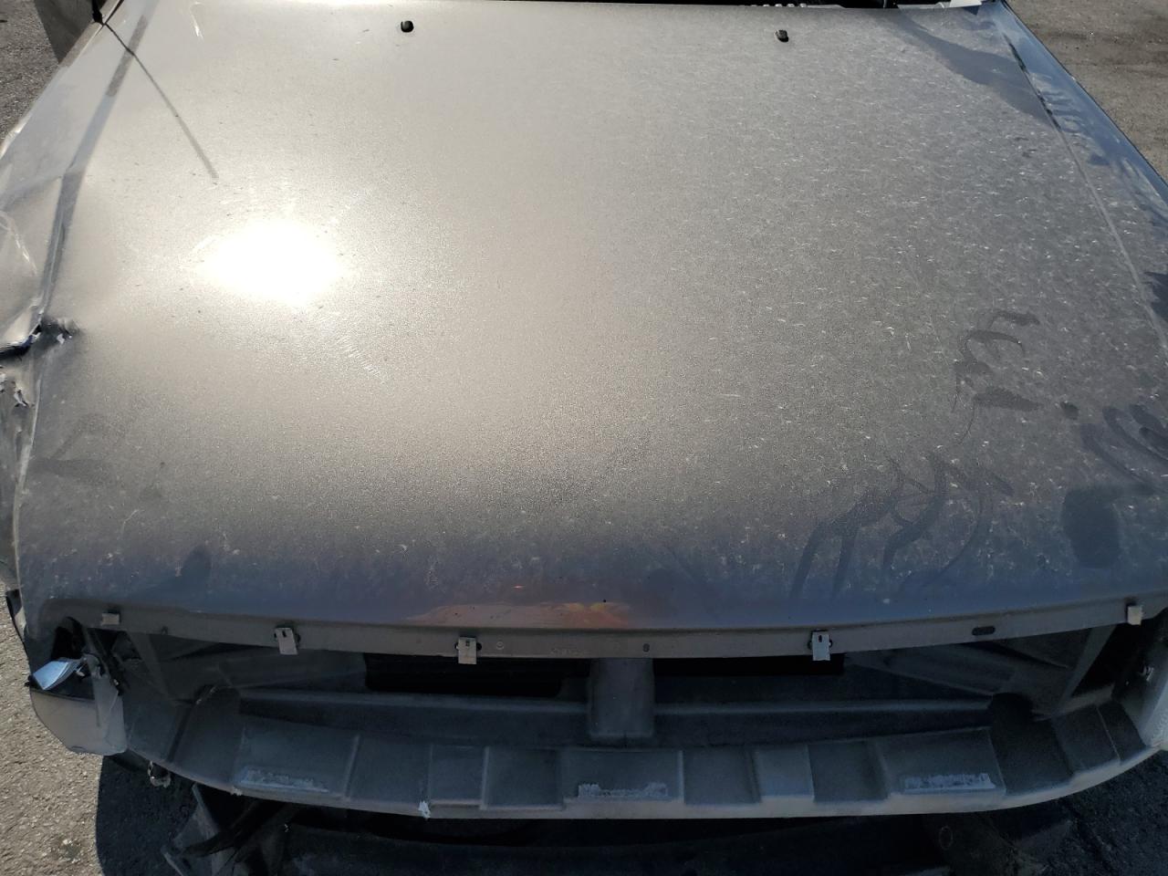 Ford Explorer Image 12