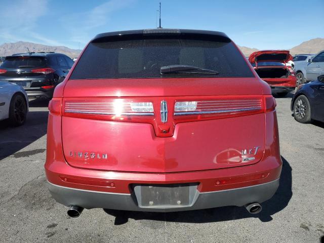 Lincoln MKT Image 8