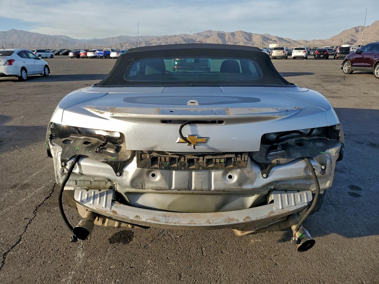 Chevrolet Camaro Lt Image 10