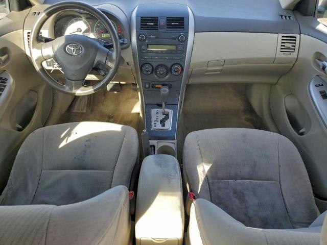 Toyota Corolla Base Image 10