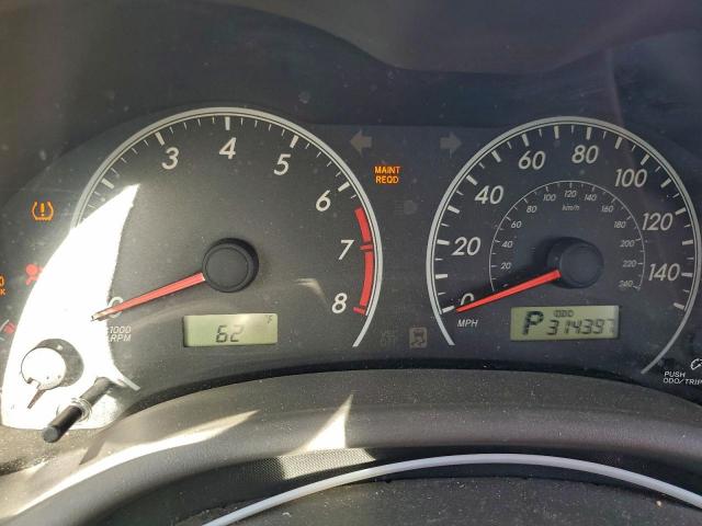 Toyota Corolla Base Image 9