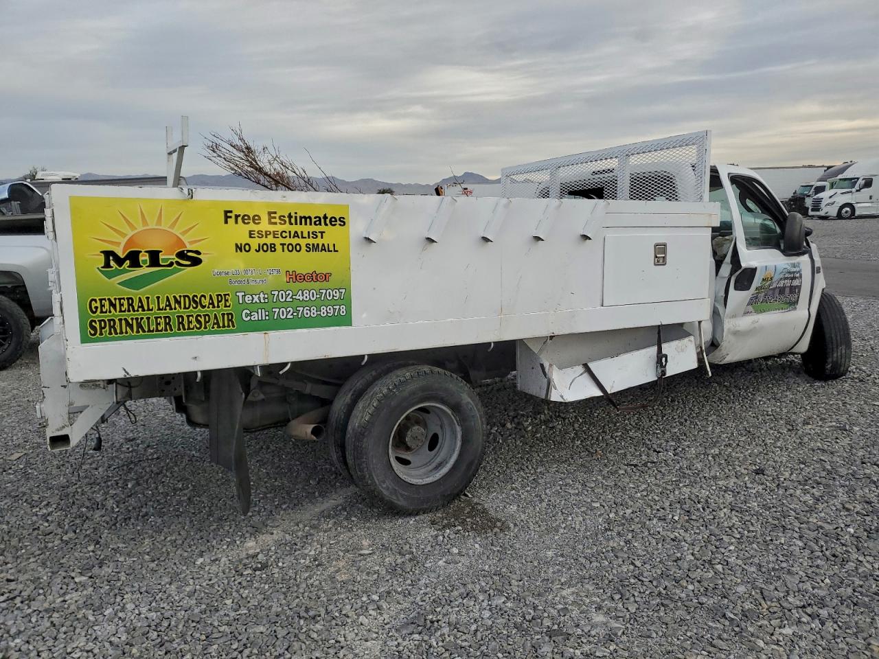 Ford F-350 Super Duty Image 4