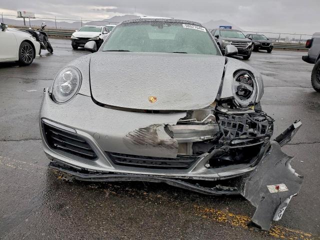 Porsche 911 Carrera Image 10