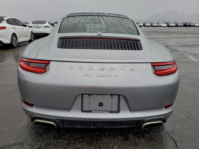 Porsche 911 Carrera Image 3