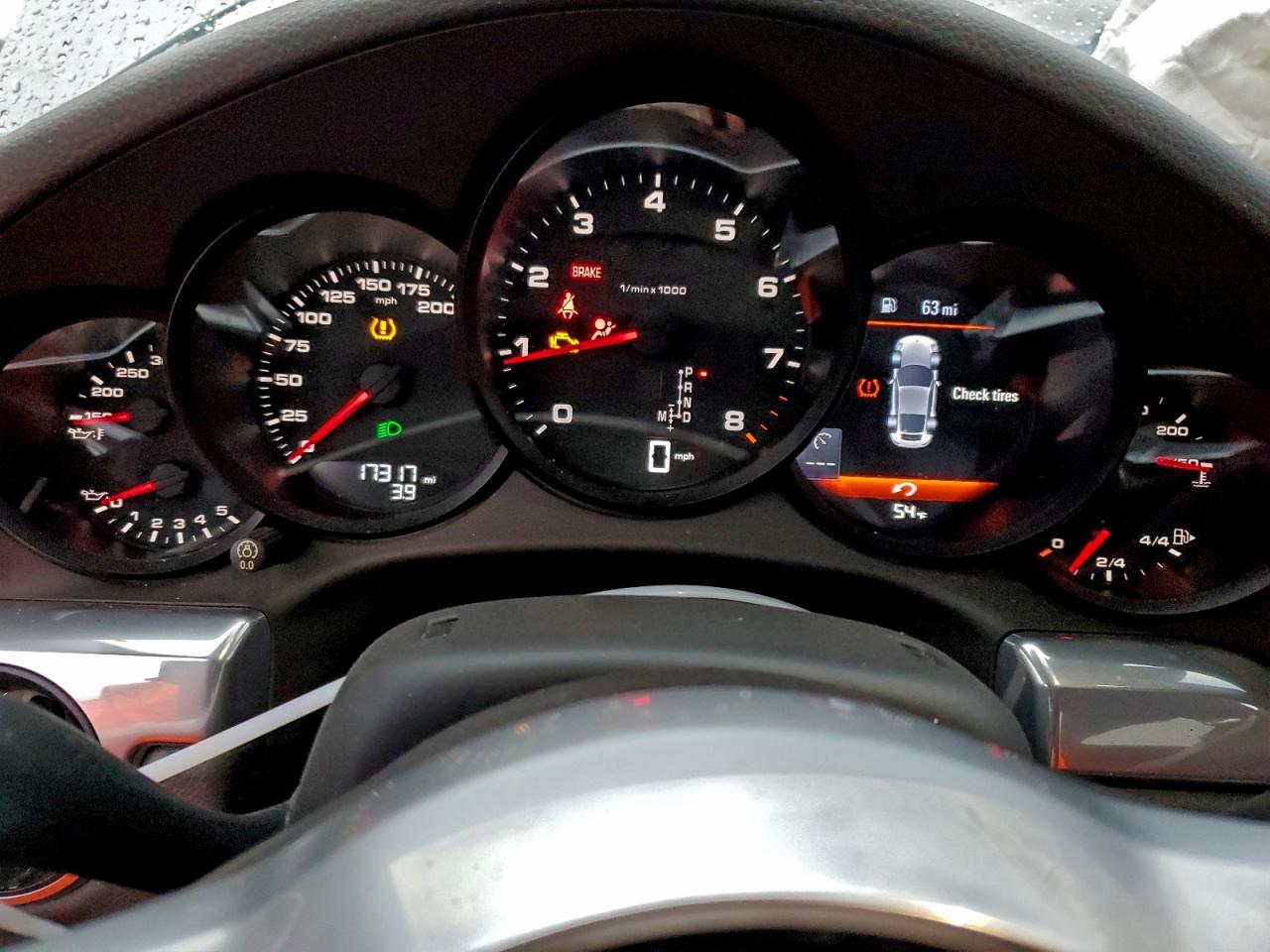 Porsche 911 Carrera Image 9