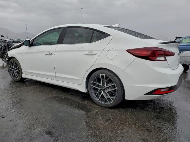 Hyundai ELANTRA Sport Image 2