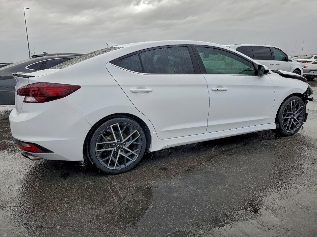 Hyundai ELANTRA Sport Image 6