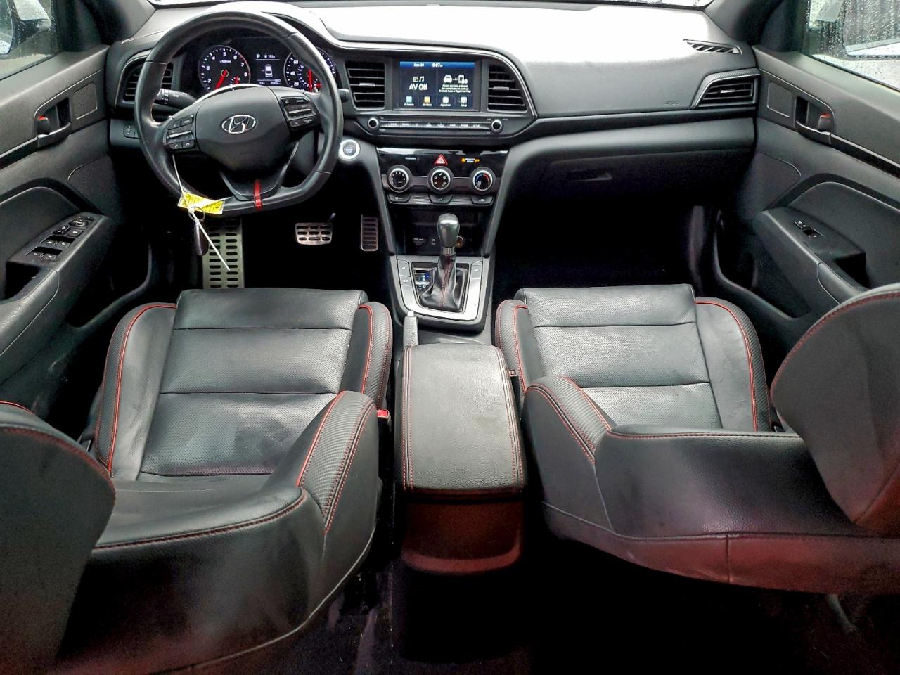 Hyundai ELANTRA Sport Image 7