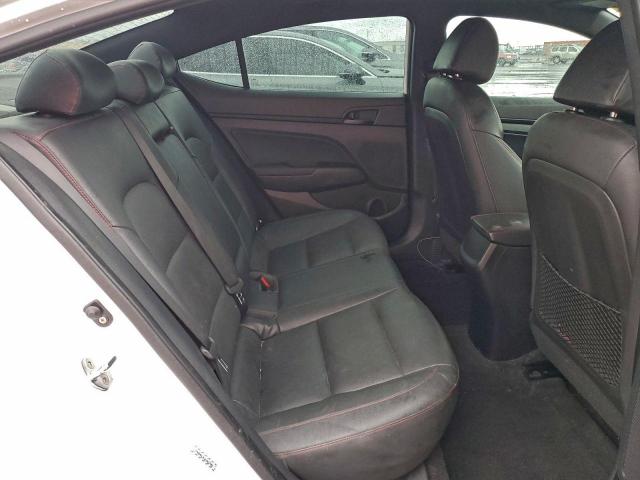 Hyundai ELANTRA Sport Image 10