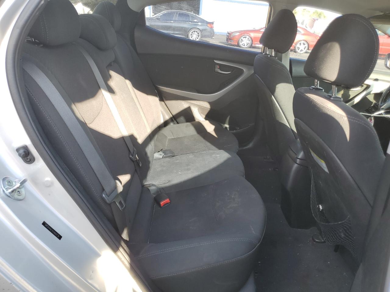 Hyundai ELANTRA Se Image 10