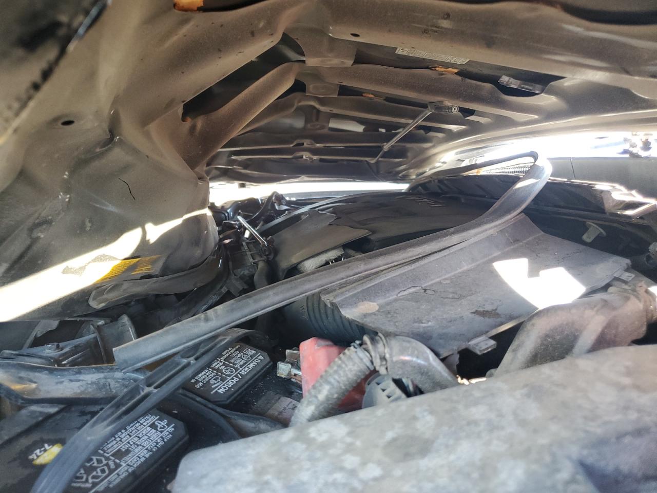 Toyota Corolla Base Image 9