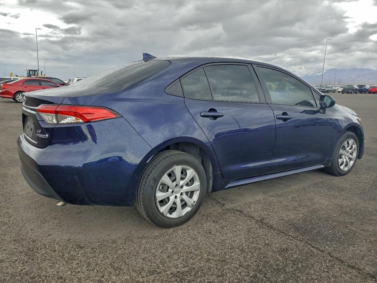 Toyota Corolla Le Image 4