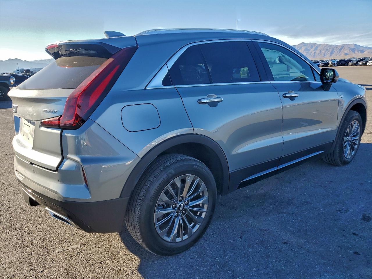 Cadillac XT4 Premium Luxury Image 4