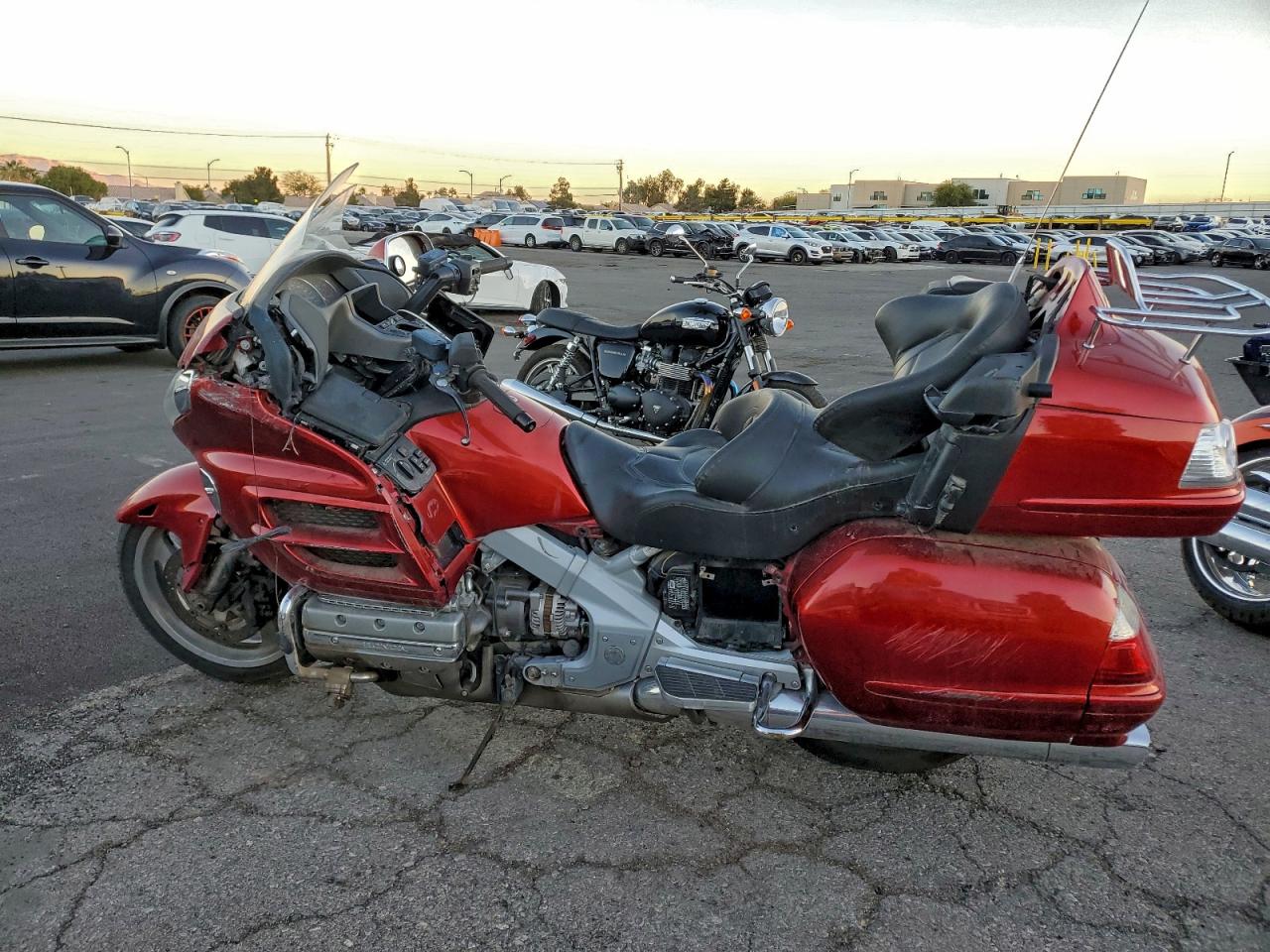 Honda Gl Cycle Image 3