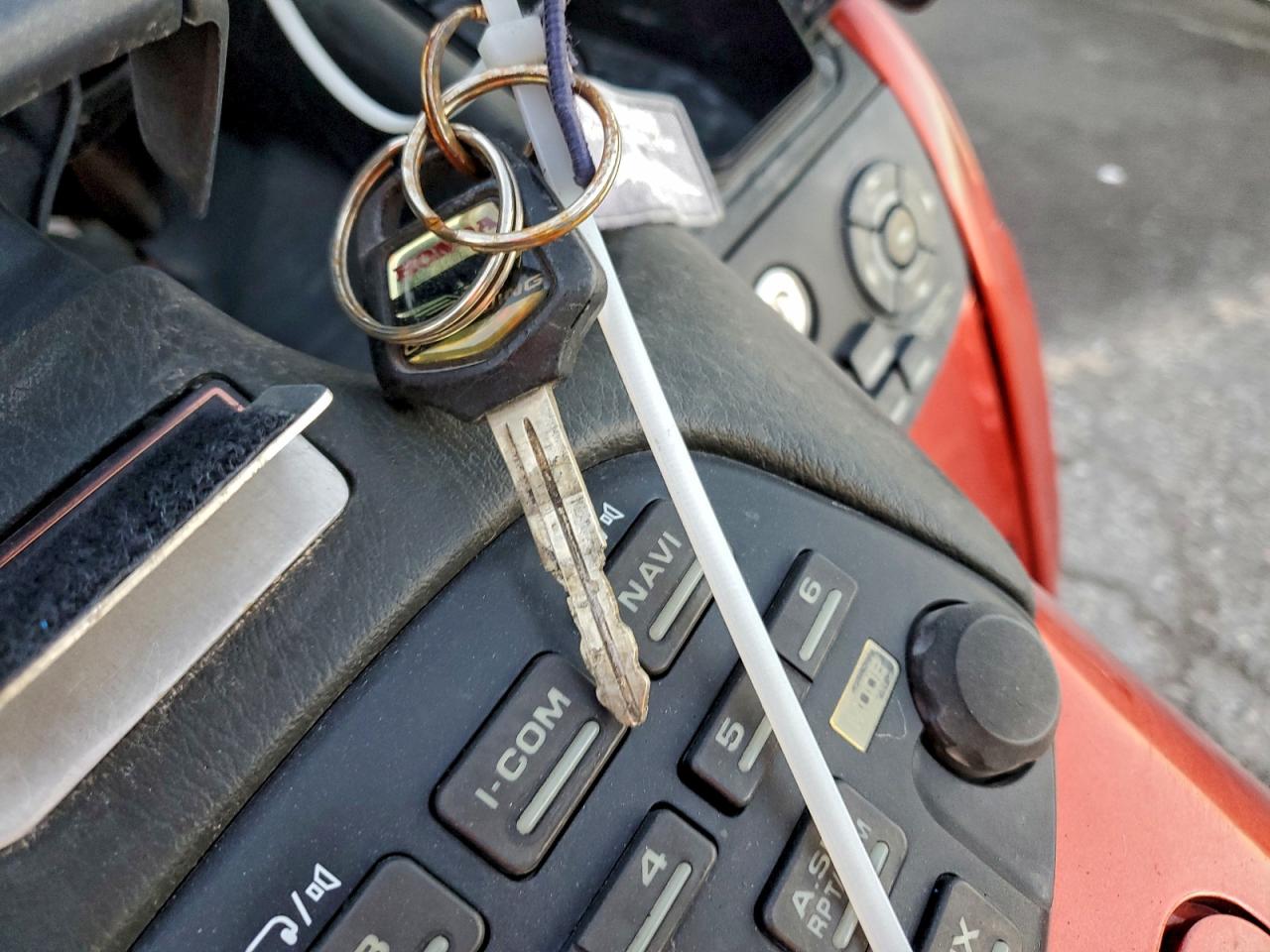 Honda Gl Cycle Image 7